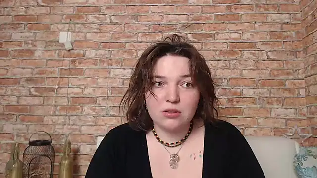 Snapshot of Amelia_Kiss_ chatting on 02.20.25 Amelia Kiss online show from 02.20.25
