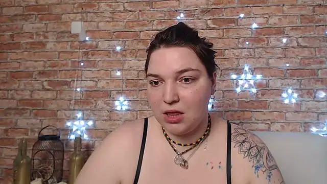 Snapshot of Amelia_Kiss_ chatting on 03.11.25 Amelia Kiss online show from 03.11.25