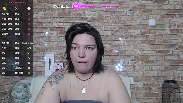 Snapshot of Amelia_Kiss_ chatting on 10.03.25 Amelia Kiss online show from 10.03.25