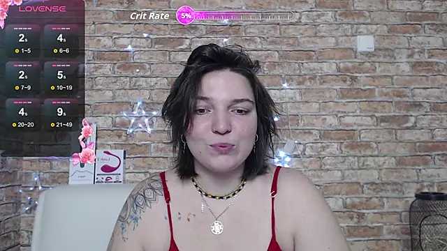 Snapshot of Amelia_Kiss_ chatting on 10.16.25 Amelia Kiss online show from 10.16.25