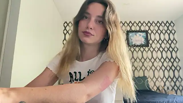 SirenaBelle online show from 01.23.25