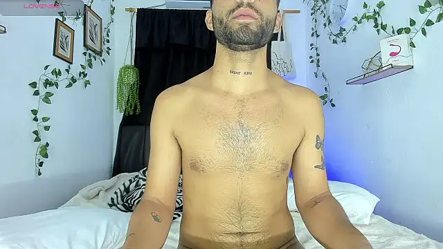Snapshot of Alex_BigDickkk chatting on 09.25.25 Alex BigDickkk online show from 09.25.25