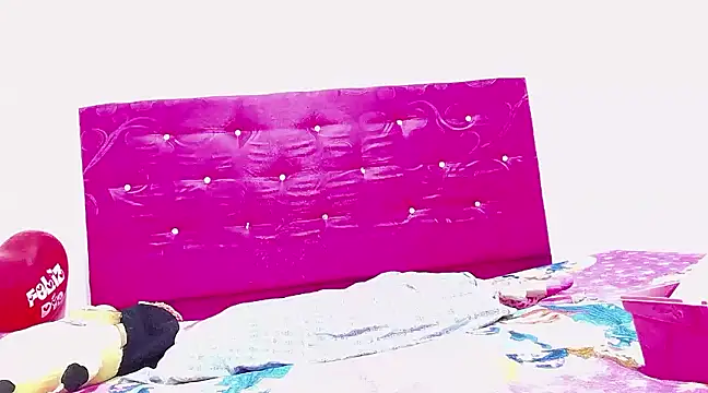 candy dustano691 online show from 12.27.24