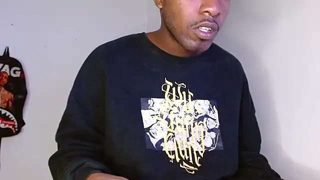 king  Black online show from 11.08.25