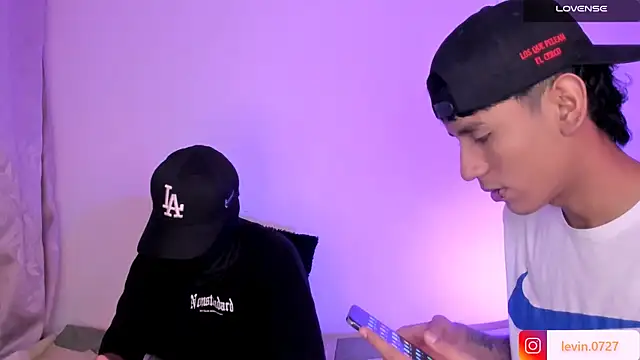 Levin Hikaru online show from 11.22.25