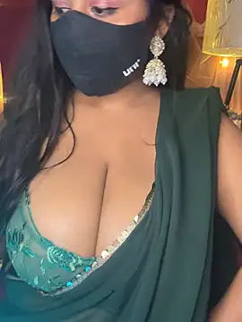 Snapshot of Playful__Princess chatting on 02.25.26 Playful Princess online show from 02.25.26