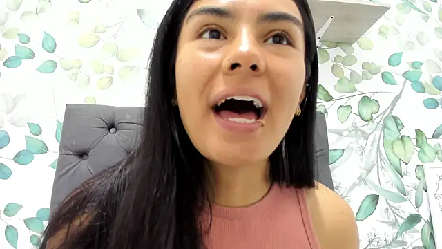 atilanadiaz7 online show from 01.03.25