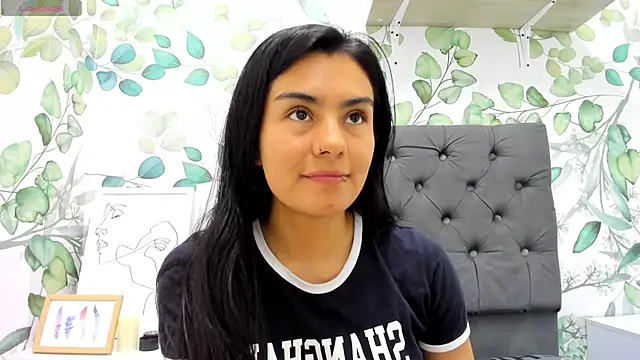 atilanadiaz7 online show from 03.14.25