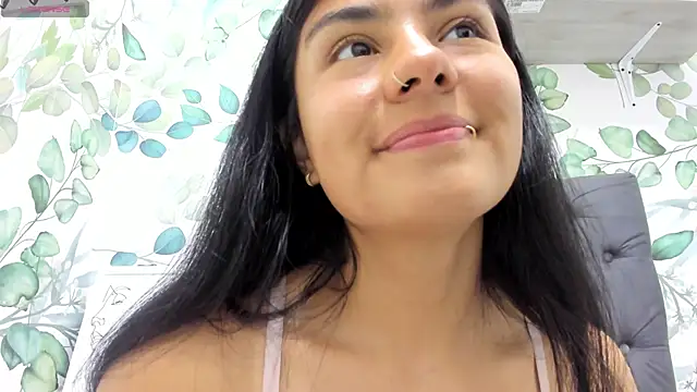 atilanadiaz7 online show from 12.02.25