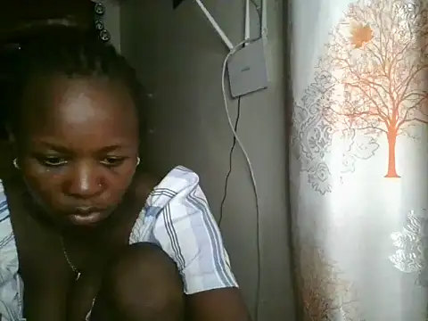 Snapshot of Sonnia_ chatting on 02.02.25 Sonnia online show from 02.02.25