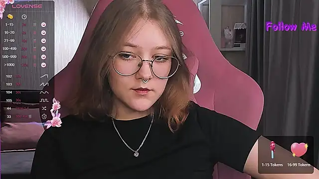 Snapshot of bunny_bubble chatting on 01.20.25 bunny bubble online show from 01.20.25