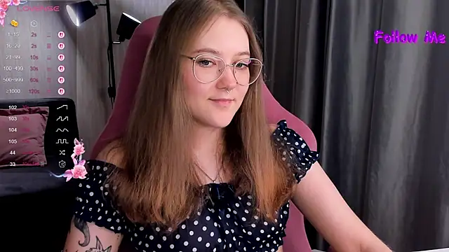 bunny bubble online show from 10.31.25