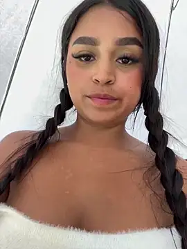 Juli Walker online show from 12.05.24