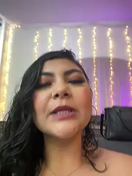 Juli Walker online show from 03.09.26