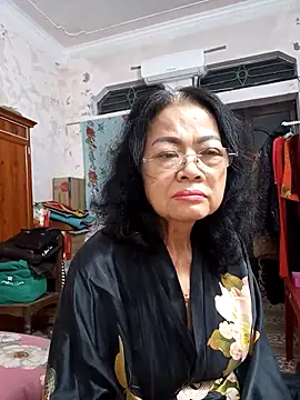 Hotestlove online show from 03.17.25