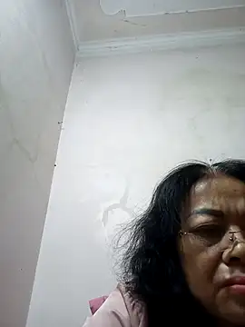 Hotestlove online show from 03.18.25