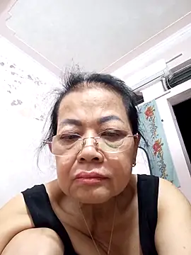 Hotestlove online show from 09.16.25