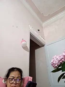 Hotestlove online show from 04.16.26