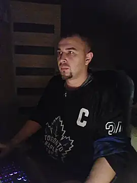 Foxyshaved online show from 10.24.25