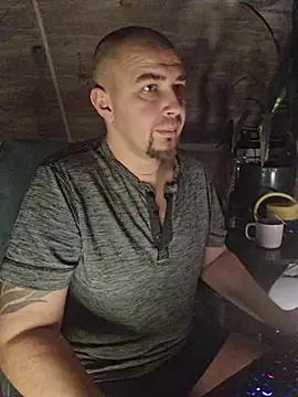 Foxyshaved online show from 11.21.25