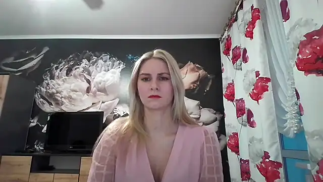 Snapshot of DagmarieFlirt chatting on 10.12.25 DagmarieFlirt online show from 10.12.25
