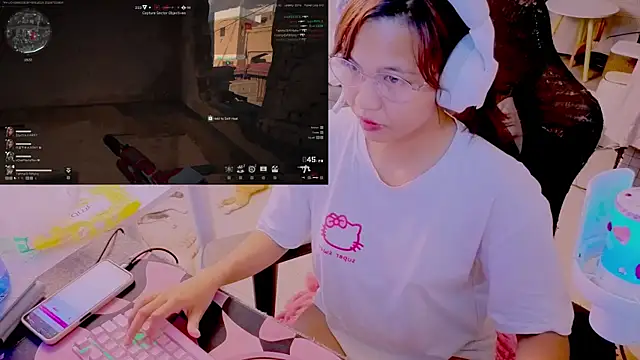 Snapshot of Kana_G chatting on 07.23.26 Kana G online show from 07.23.26