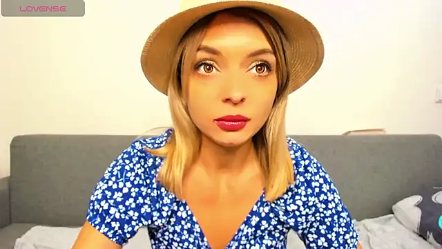  ellen meow  online show from 11.07.25