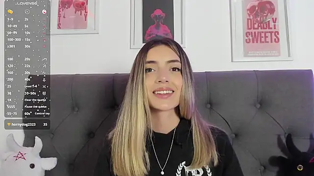 IsadoraGalle  online show from 02.28.26