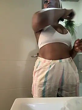 slimcateee online show from 11.16.25