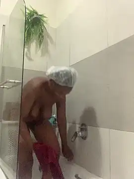 slimcateee online show from 11.24.25