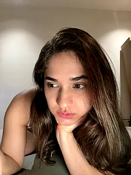 CuteeRose online show from 12.05.25