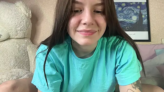 Snapshot of mia___mi chatting on 01.29.25 mia mi online show from 01.29.25