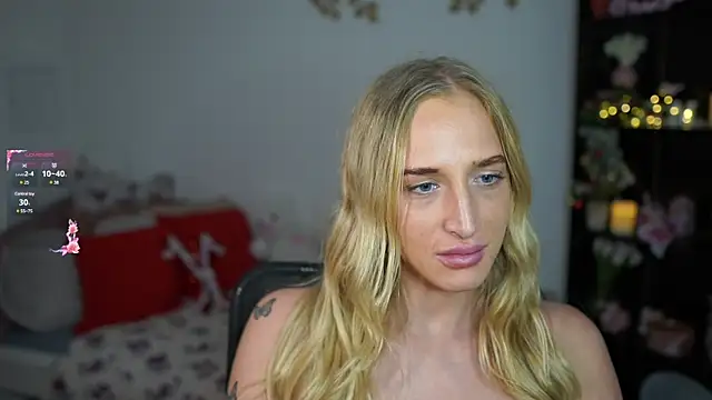 Nicolette  Shea  online show from 12.23.24