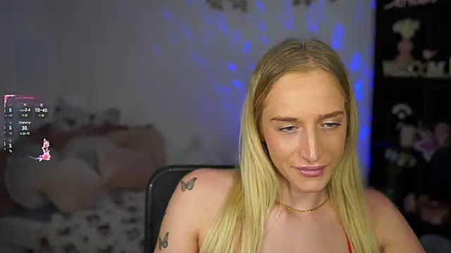 Nicolette  Shea  online show from 01.13.25