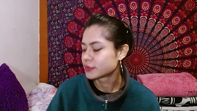 AbbySccott online show from 11.29.25