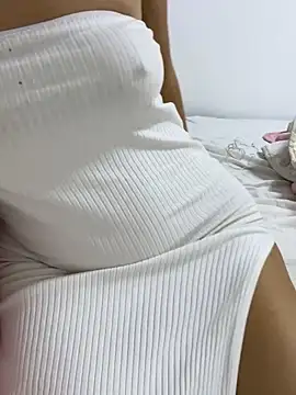 Isabellafantazy online show from 12.23.24