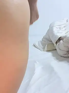 Isabellafantazy online show from 02.19.25