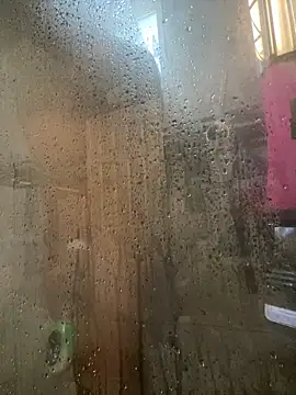 Snapshot of RoodoggXL chatting on 01.18.25 RoodoggXL online show from 01.18.25