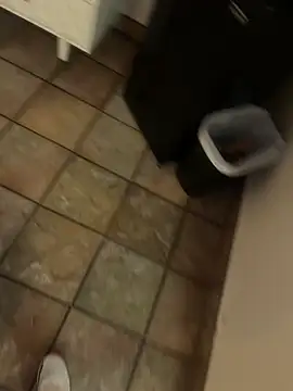 Snapshot of RoodoggXL chatting on 02.07.25 RoodoggXL online show from 02.07.25