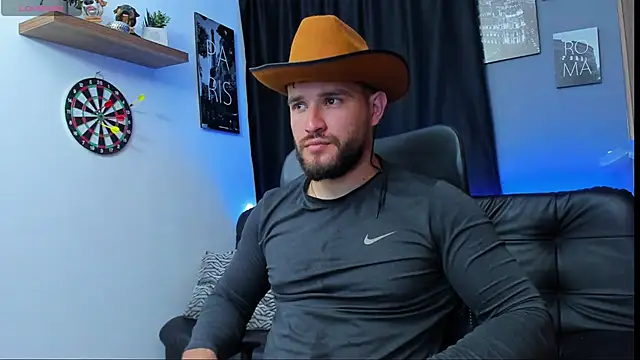 Snapshot of AndrewDiaz chatting on 01.29.25 AndrewDiaz online show from 01.29.25