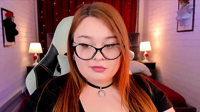 Snapshot of KimberlyMaran chatting on 03.09.25 KimberlyMaran online show from 03.09.25