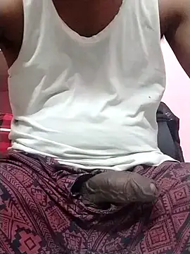 Snapshot of Tamil10inches chatting on 09.12.25 Tamil10inches online show from 09.12.25