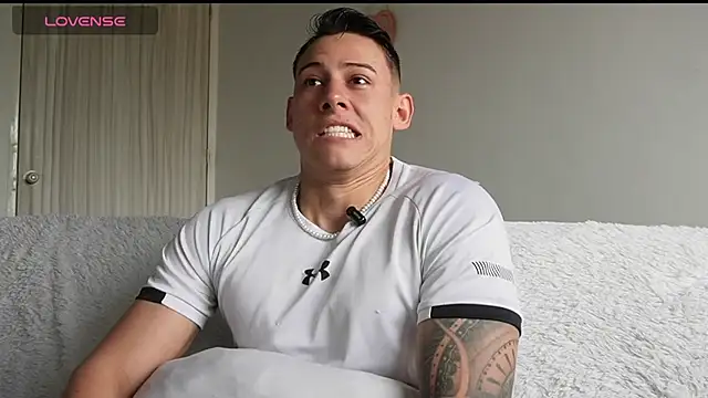 Muscle King Cum online show from 05.28.26