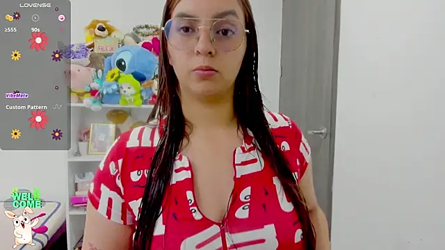 Snapshot of Valery7rose_ chatting on 05.25.26 Valery7rose online show from 05.25.26