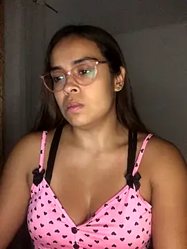 JuanaSimons online show from 10.31.25