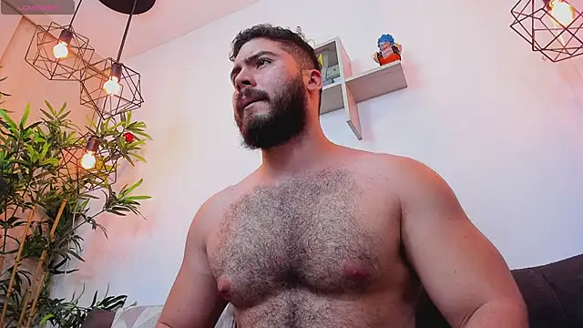 SebastianVilla  online show from 04.21.26