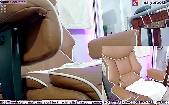 MaryBrook1 online show from 04.16.26