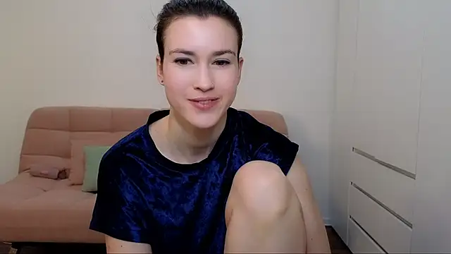 AliciaNewell online show from 12.28.24