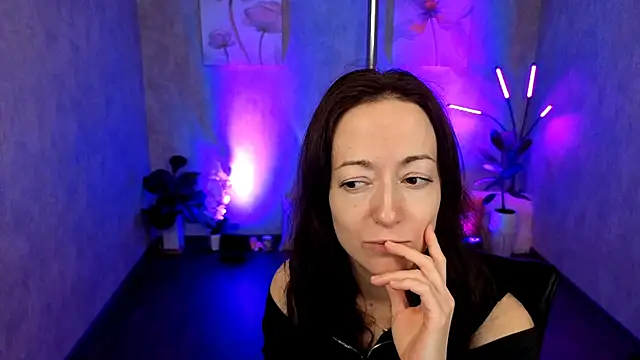 kimberlyray777 online show from 02.20.25