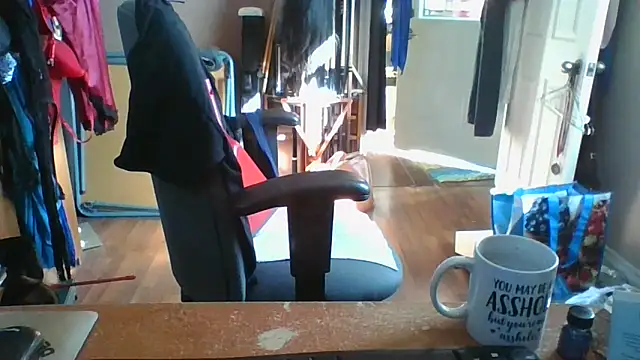 Snapshot of Daremeknot chatting on 09.11.25 Daremeknot online show from 09.11.25